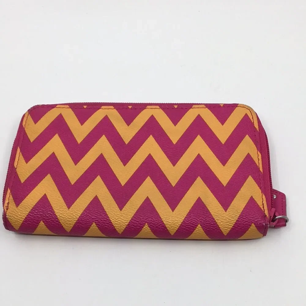 Vera Bradley Ziggy Zags Chevron Accordion Wallet